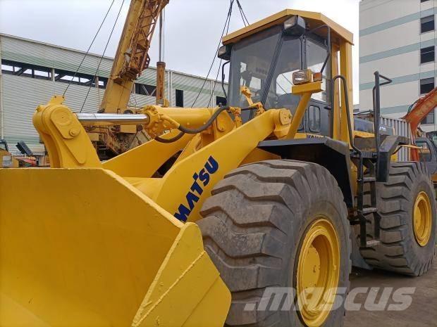 Komatsu WA470 Pyöräkuormaajat