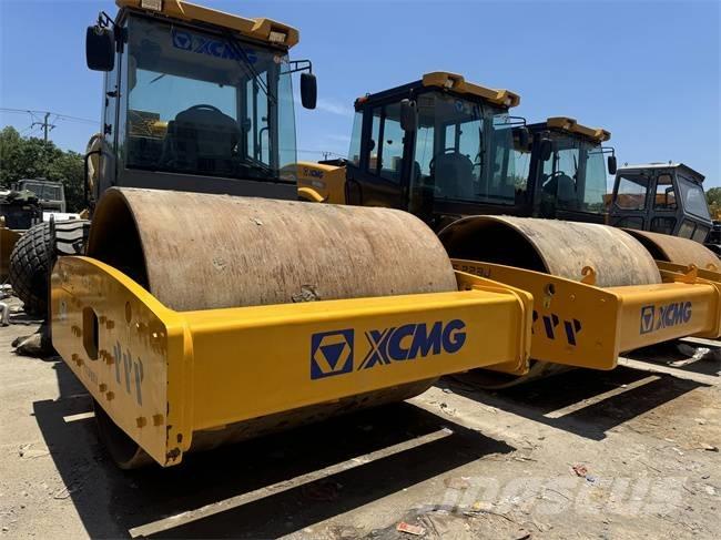 XCMG XS 223 J Yksivalssijyrät