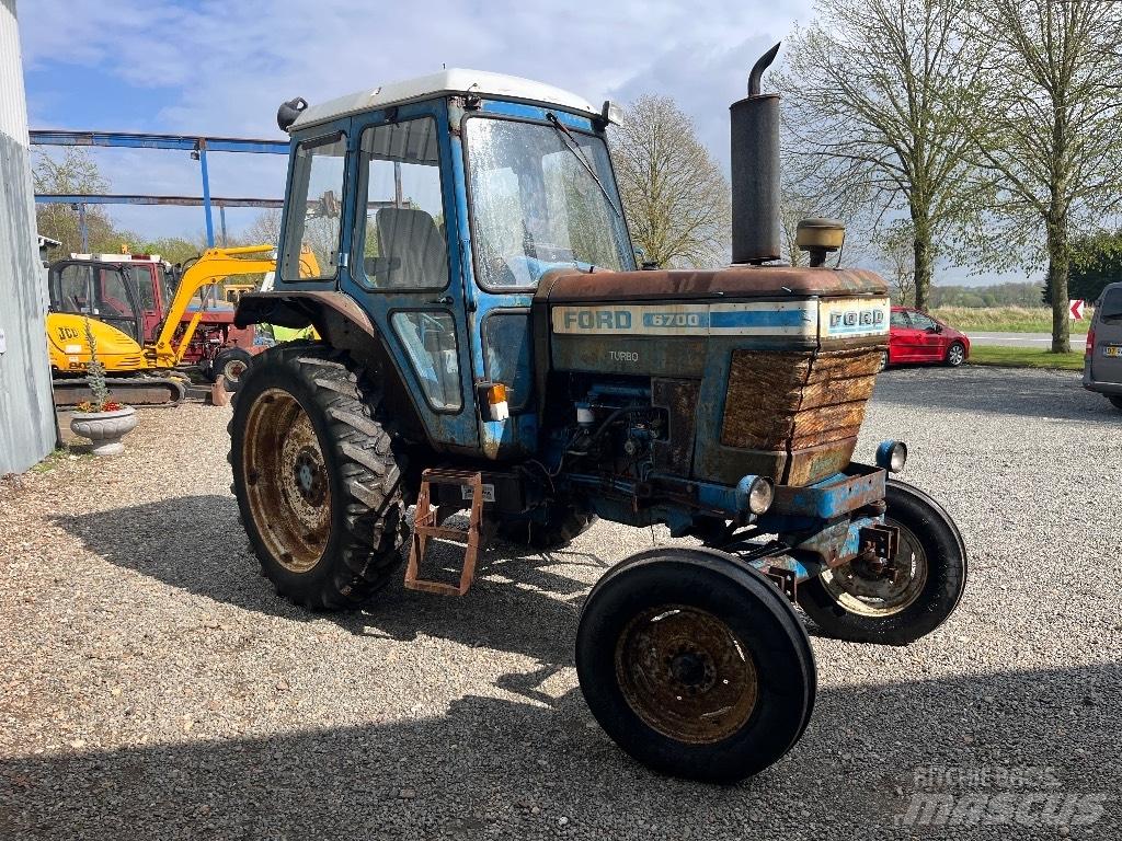 Ford 6700 Traktorit