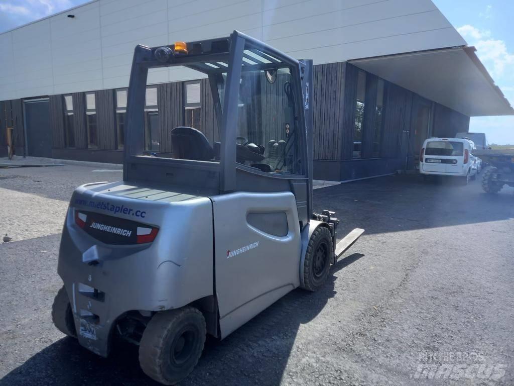 Jungheinrich EFG 540 Sähkötrukit