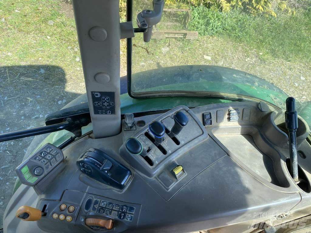 John Deere 5100 R Traktorit
