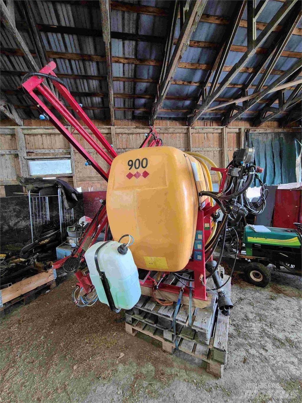 Junkkari 900L Hinattavat ruiskut