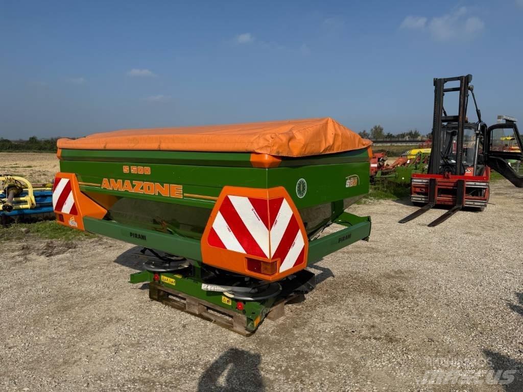 Amazone ZA-M 1500 Lannoitteenlevittimet