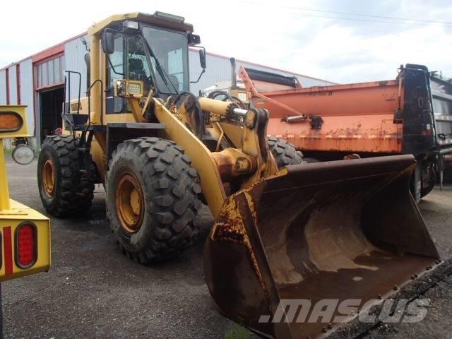 Komatsu WA 380-1L Pyöräkuormaajat
