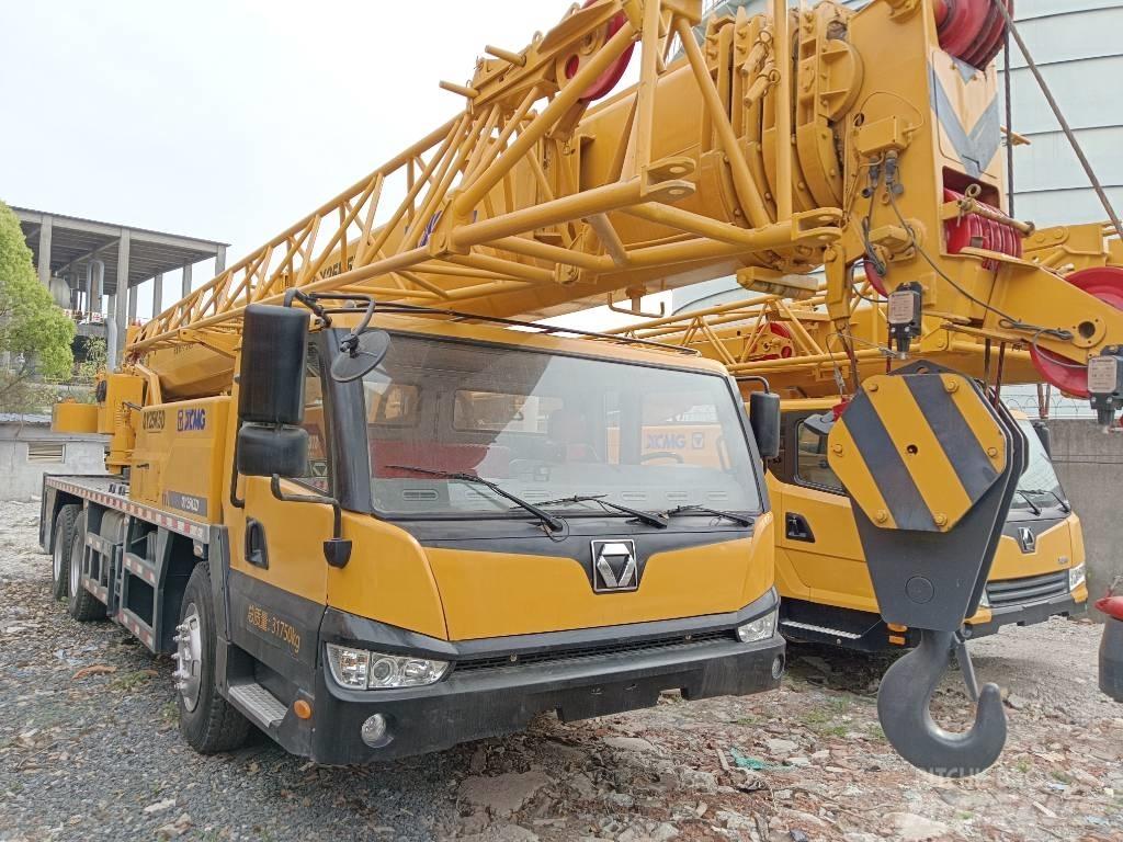 XCMG QY25K5D Mobiilinosturit