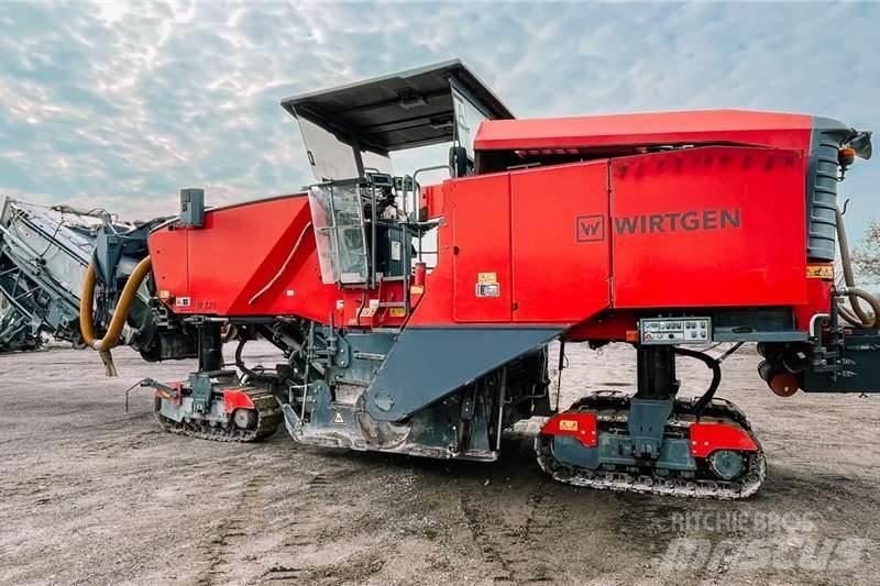 Wirtgen W220 Muut kuorma-autot
