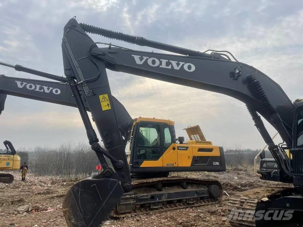 Volvo EC 210 D Telakaivukoneet