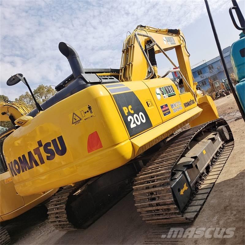 Komatsu PC 200 Telakaivukoneet