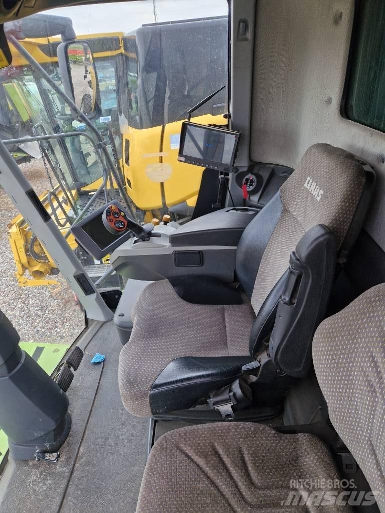 CLAAS Lexion 670 Leikkuupuimurit