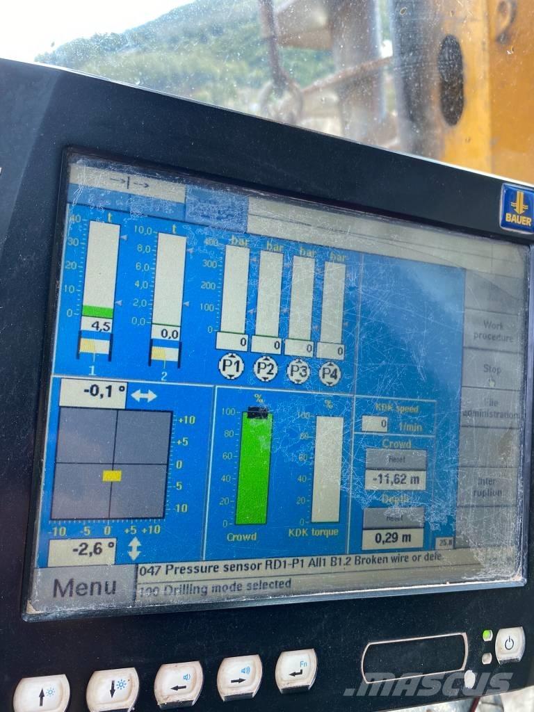 Bauer BG 24 H Raskaat porat