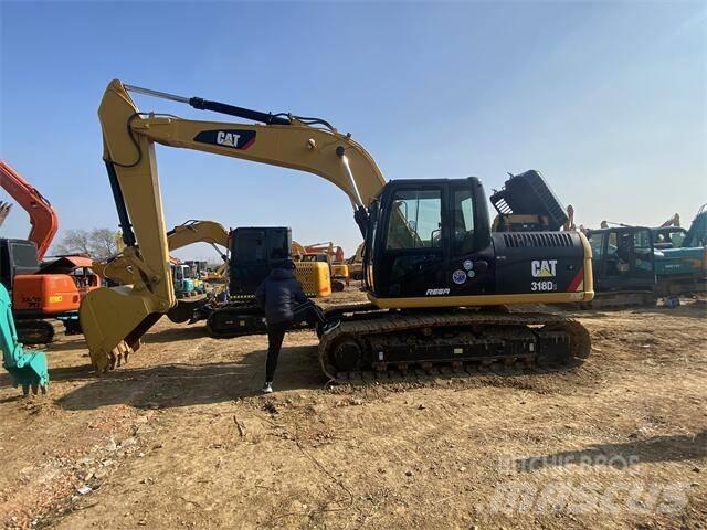 CAT 318D2 Telakaivukoneet