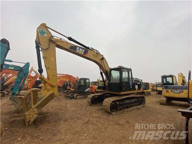 CAT 318D2 Telakaivukoneet