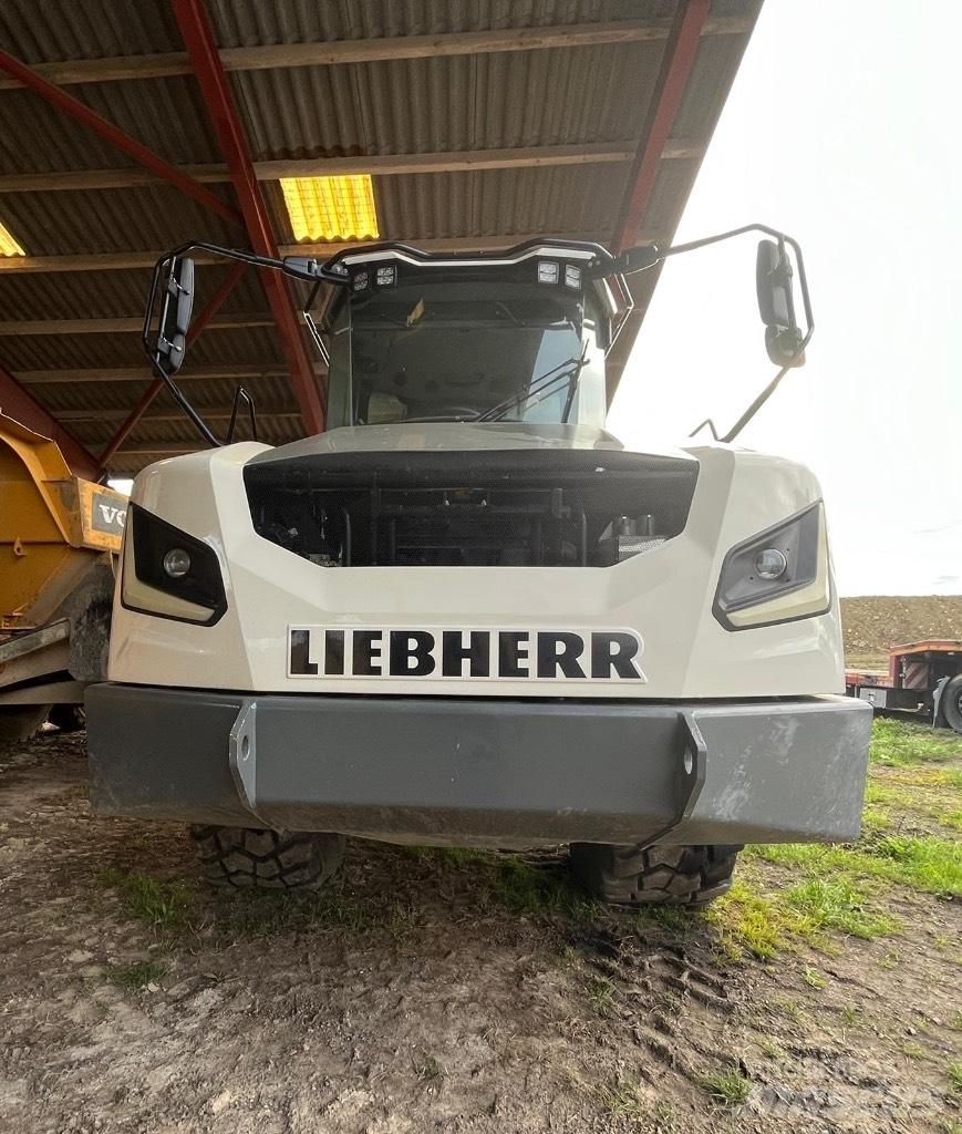 Liebherr TA 230 Dumpperit