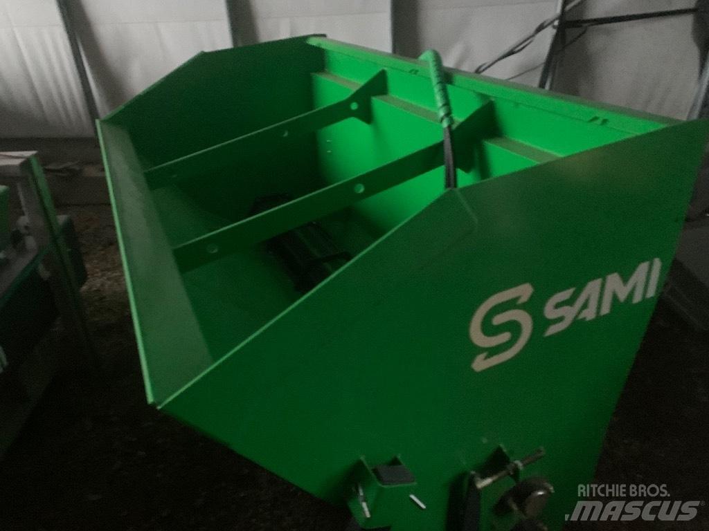 Sami SLH 2000 Hiekan- ja suolanlevittimet