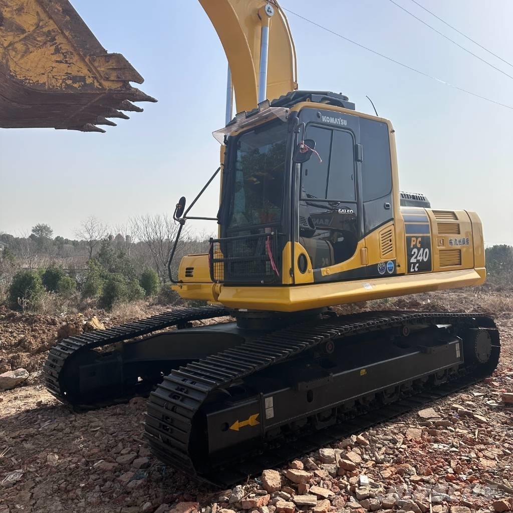 Komatsu PC 240 Telakaivukoneet