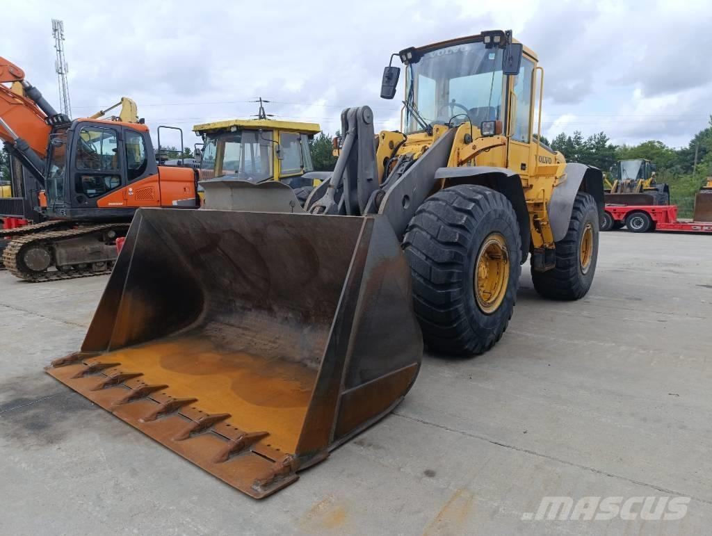 Volvo L 110 E Pyöräkuormaajat