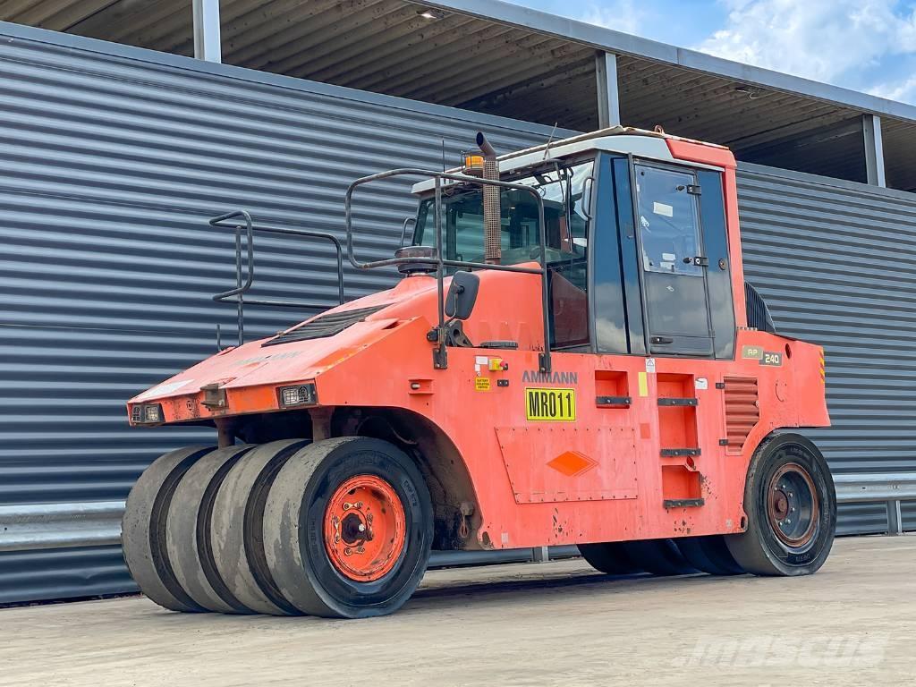 Ammann AP 240 Kumipyöräjyrät