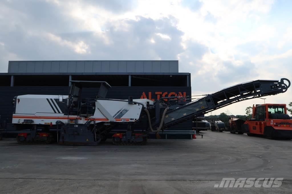 Wirtgen W 250 Kylmäasfalttikoneet