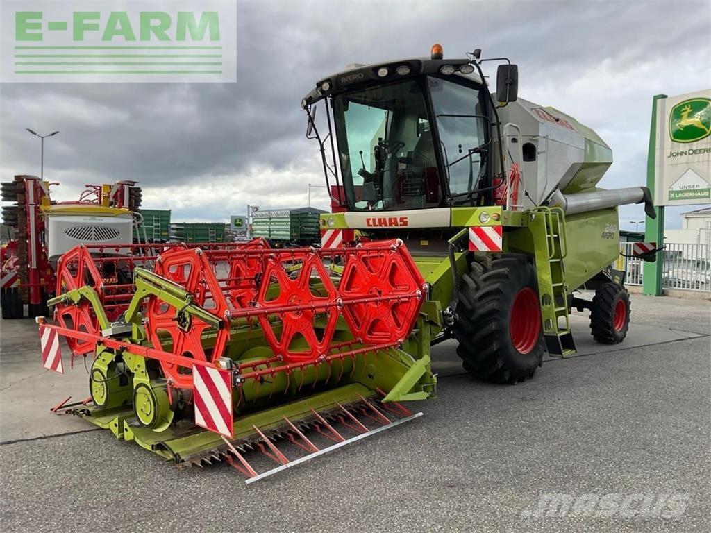 CLAAS AVERO 240 Leikkuupuimurit
