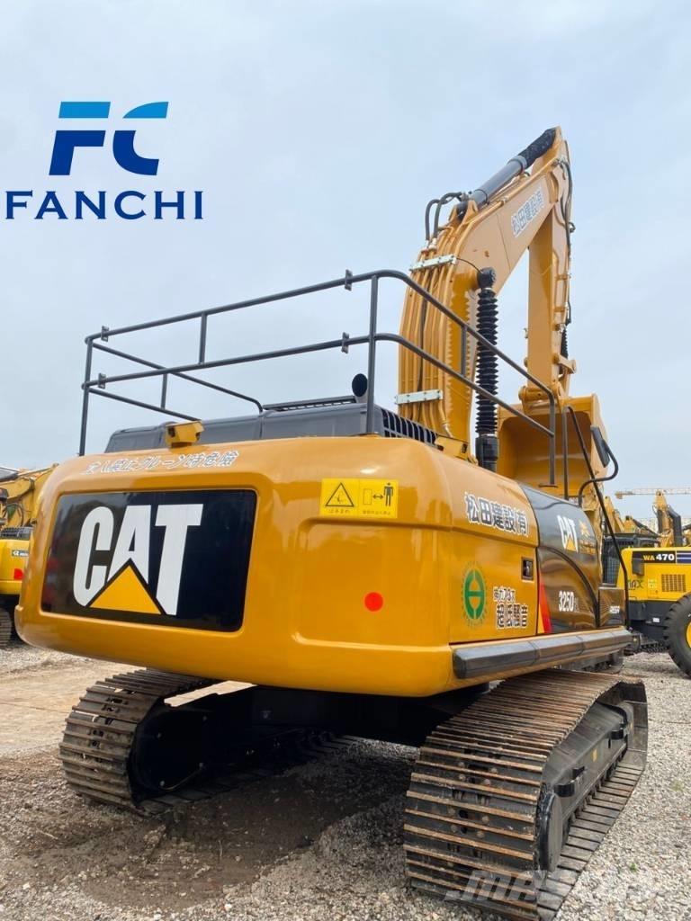 CAT 325D2L Telakaivukoneet