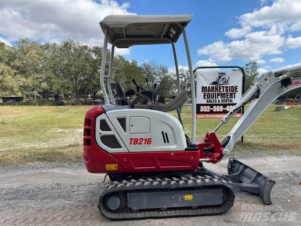 Takeuchi TB 216 Minikaivukoneet < 7t