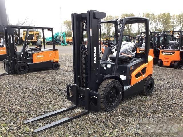 Doosan D25S-9 Dieseltrukit