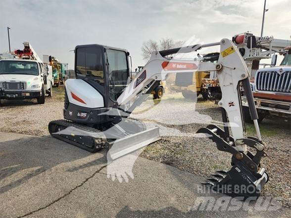 Bobcat E35i Minikaivukoneet < 7t