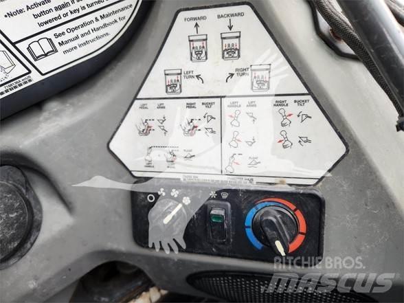 Bobcat T590 Liukuohjatut kuormaajat