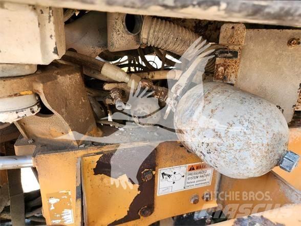 CASE 521F Pyöräkuormaajat