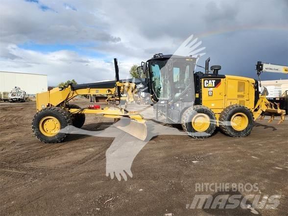 CAT 12M3 AWD Tiehöylät