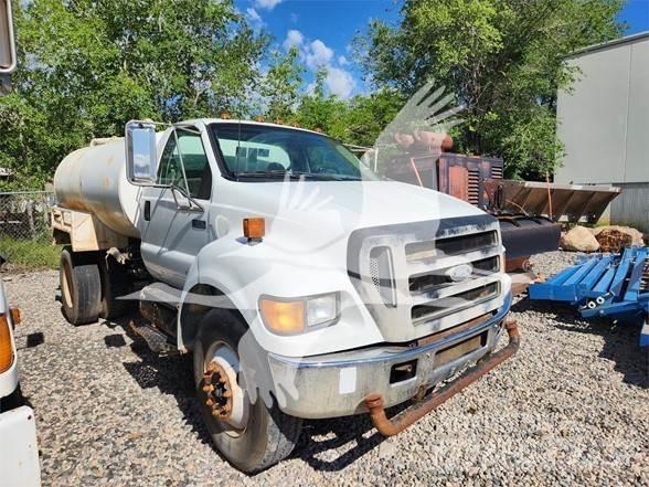 Ford F650 SD Säiliöautot
