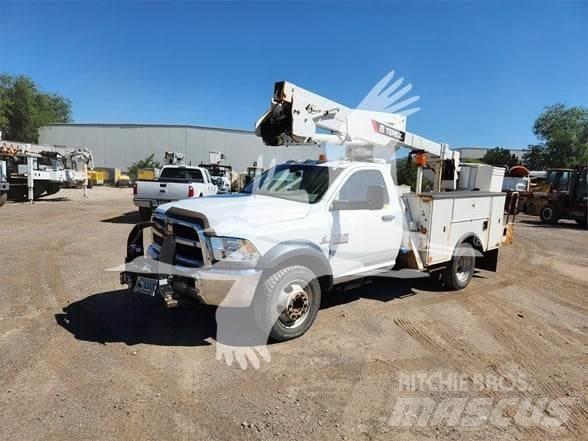 Terex TL38P Nostolava-autot