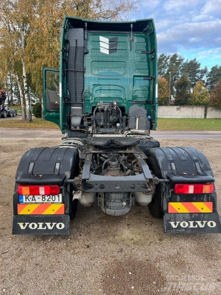 Volvo FH 16 Vetopöytäautot