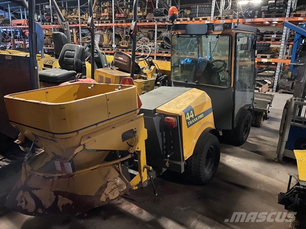 Belos Trans Pro 44 Pienet kuormainlaitteet