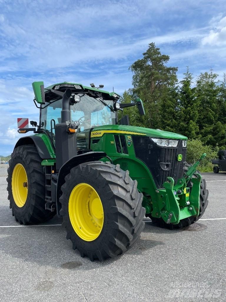John Deere 7R 310 Traktorit