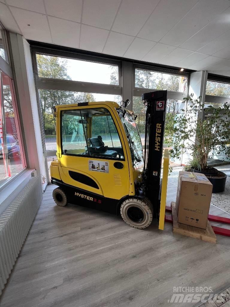 Hyster J3.5XN Sähkötrukit
