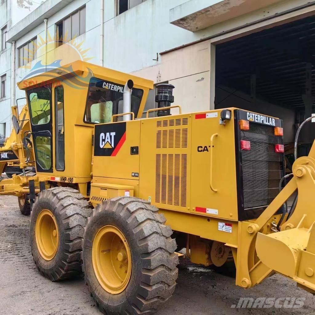 CAT 140K Tiehöylät