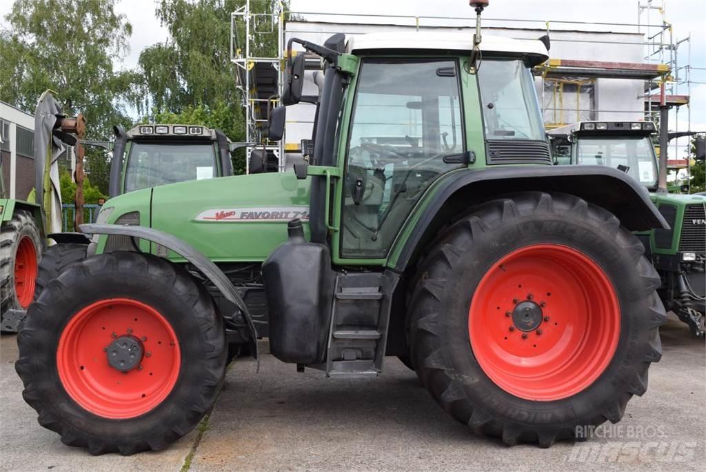 Fendt 714 Vario Traktorit