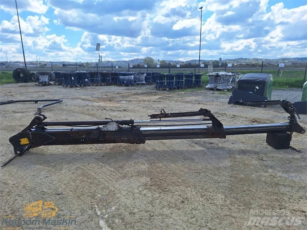 Loglift F71 Kuormatraktorinosturit