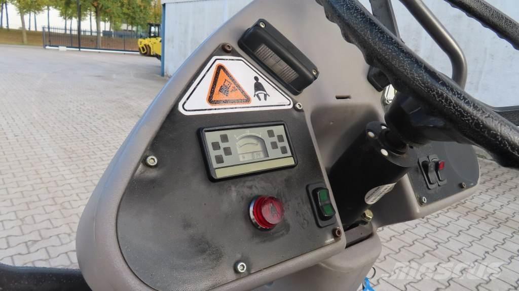 Volvo SD 25D Yksivalssijyrät