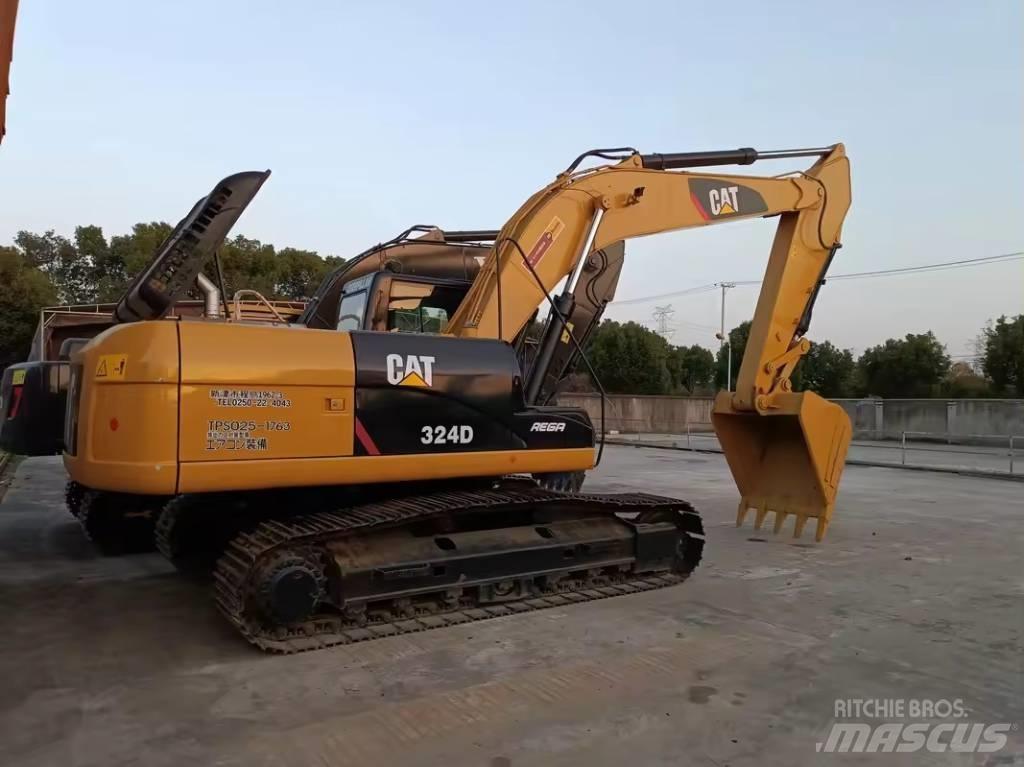 CAT 324 D Telakaivukoneet