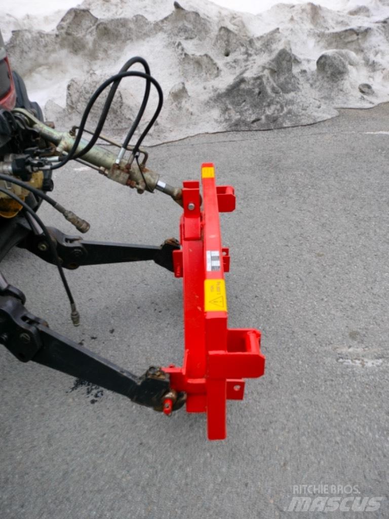 Valtra Adapteri Traktorit