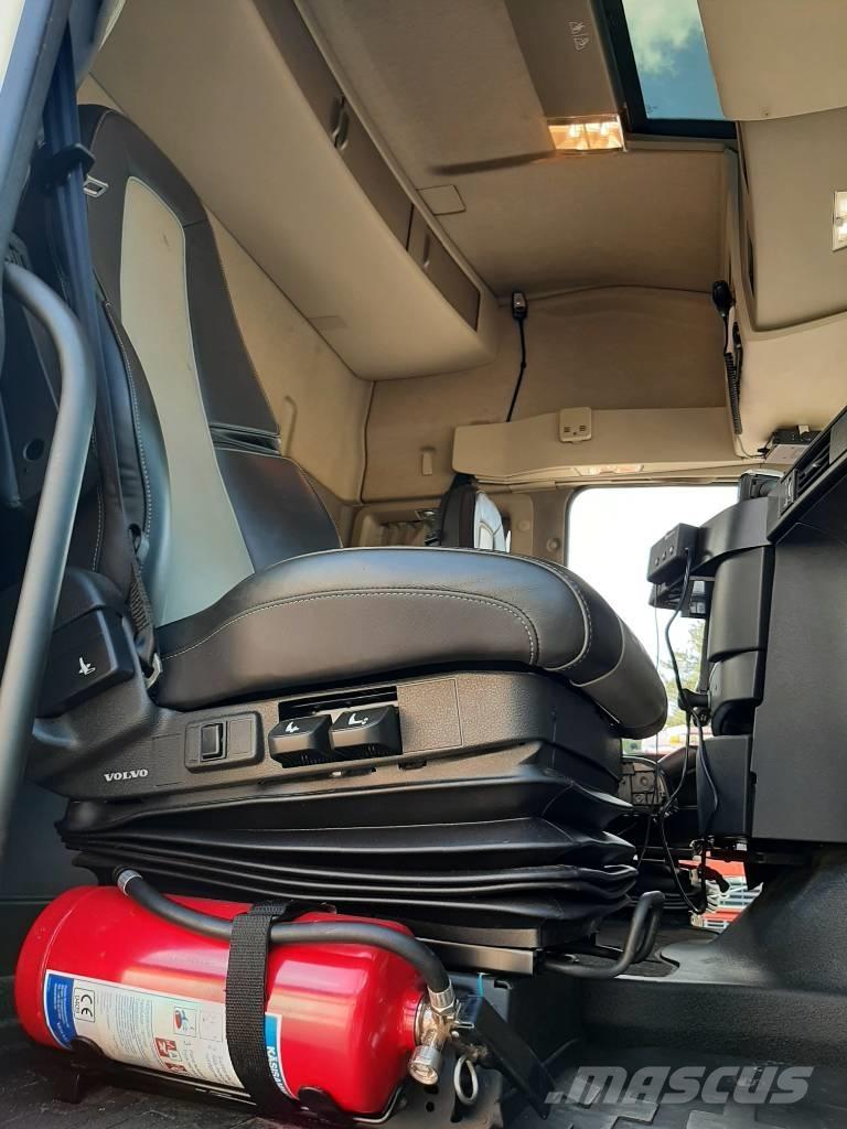 Volvo FH 16 Puuautot