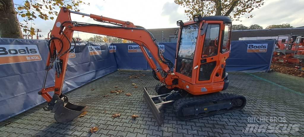 Kubota U35-3A3 Minikaivukoneet < 7t