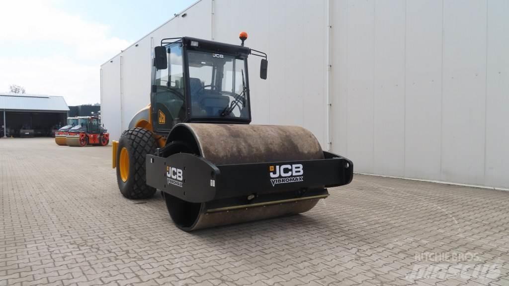 JCB VM166D Yksivalssijyrät