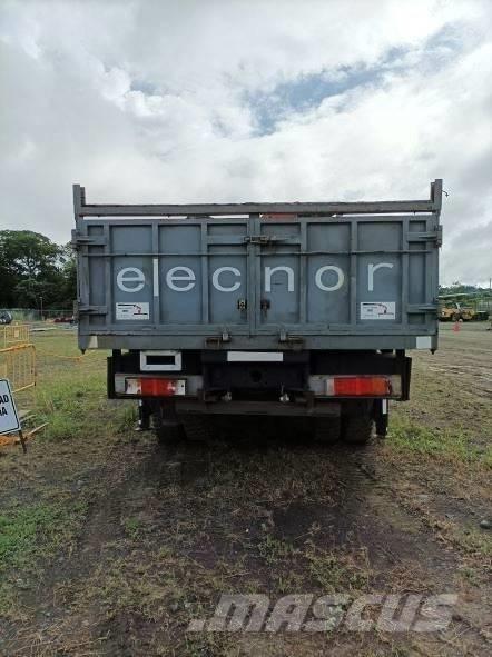 Iveco Trakker 410 Nosturiautot