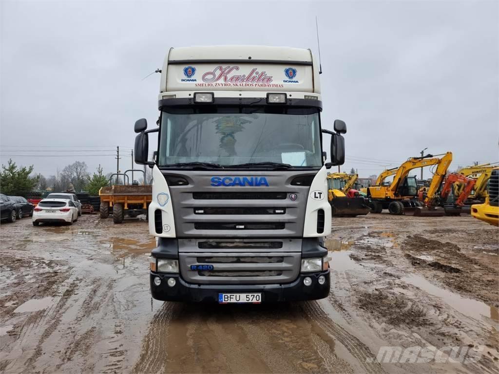 Scania R 420 Vetopöytäautot