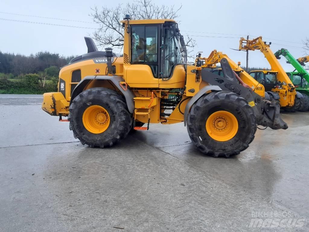 Volvo L 90 H Maatalouskurottajat