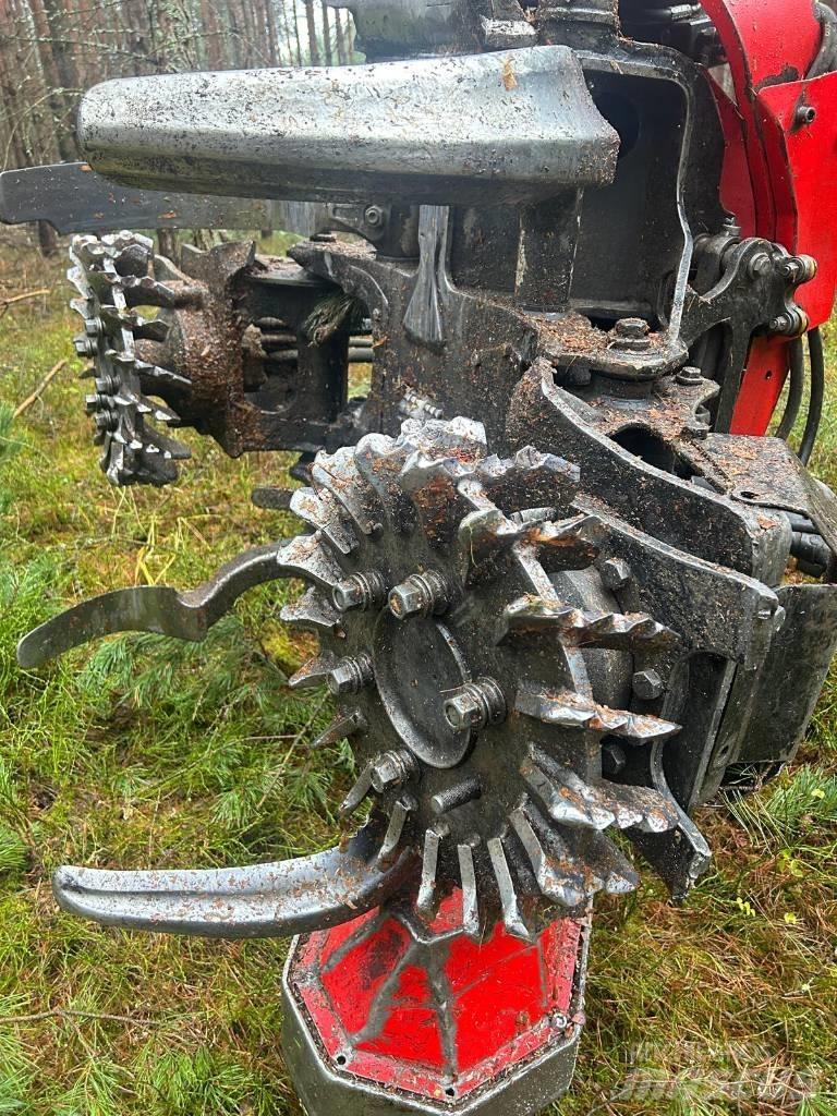 Komatsu 911.5 Harvesterit