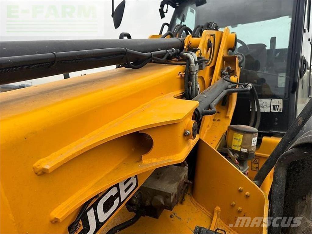 JCB tm 420 Maatalouskurottajat